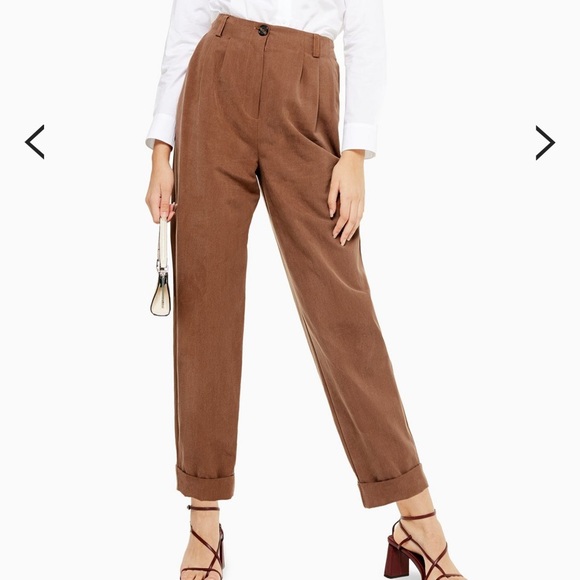 Topshop Pants - 🎈HP 1/29🎈TOPSHOP | Taupe Pleated Pant